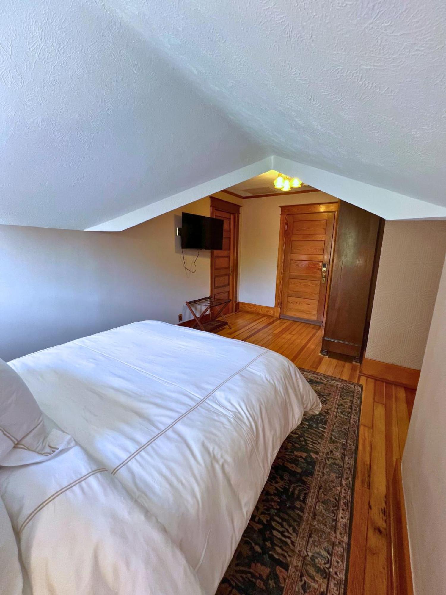 Martha'S Bed And Breakfast Lincoln Extérieur photo